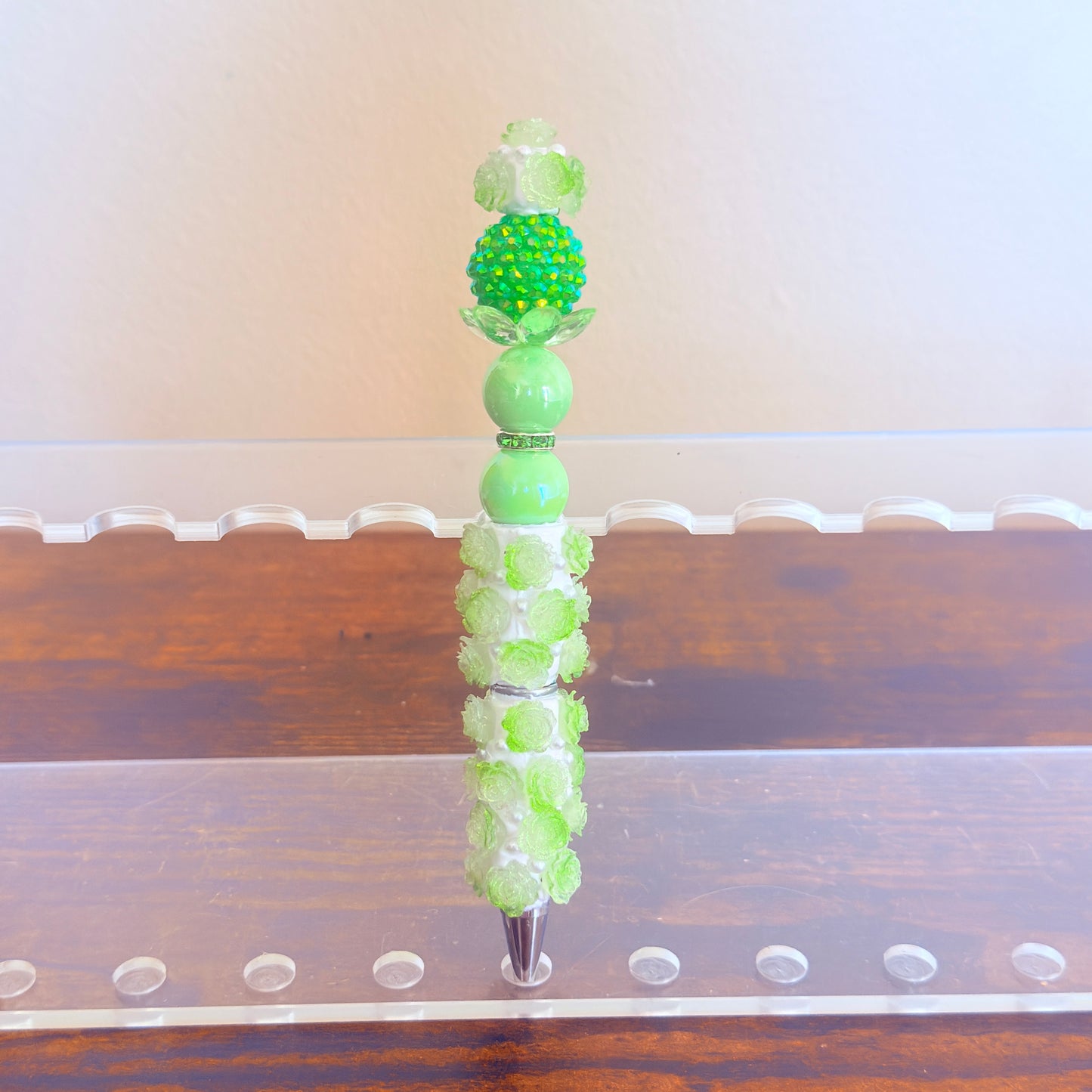 Enchanted Green Rose Beaded Pen – Bloom With Every Word