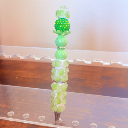 Enchanted Green Rose Beaded Pen – Bloom With Every Word